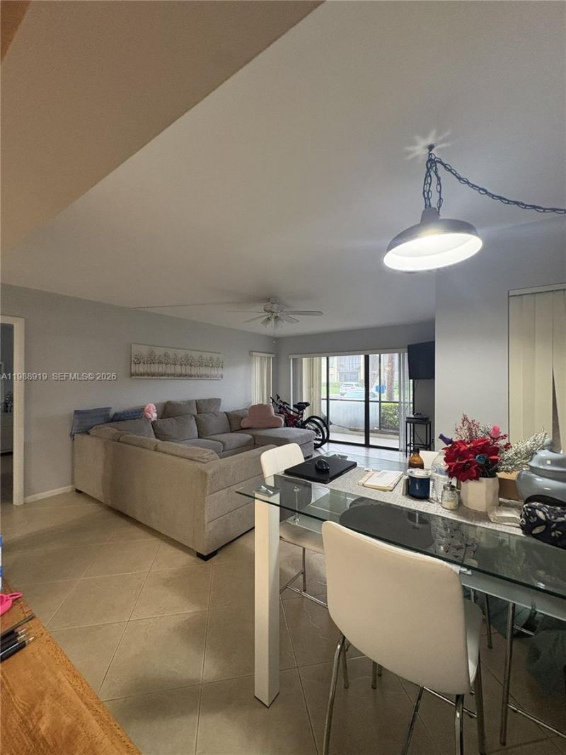 718 Sunny Pine Way , Unit D1, Greenacres, FL 33415 Photo