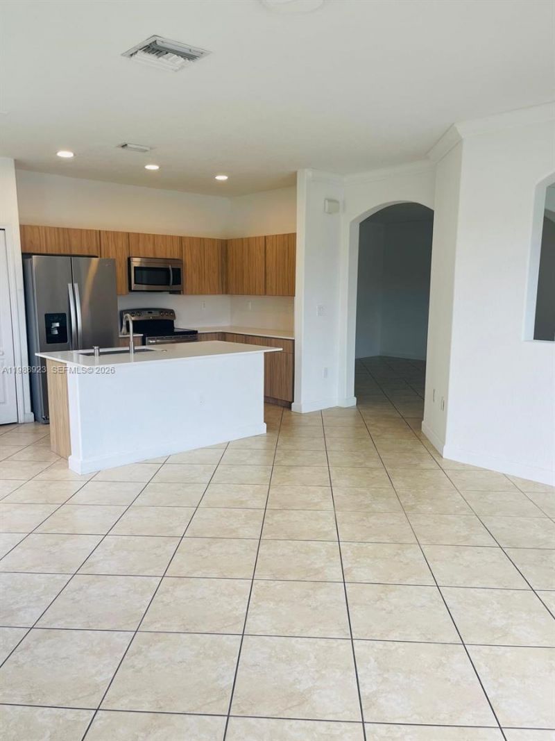 8666 NW 109th Ct, Unit 8666, Doral, FL 33178 Photo