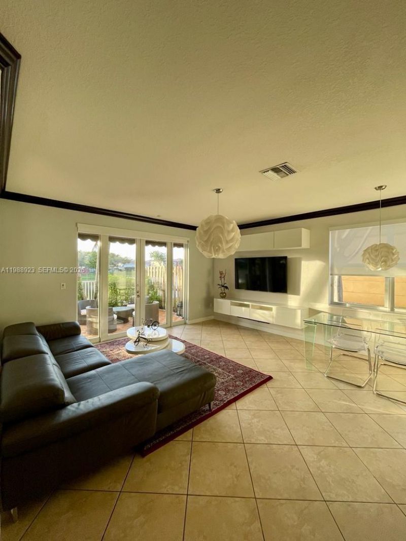 8666 NW 109th Ct , Unit 8666, Doral, FL 33178 Photo