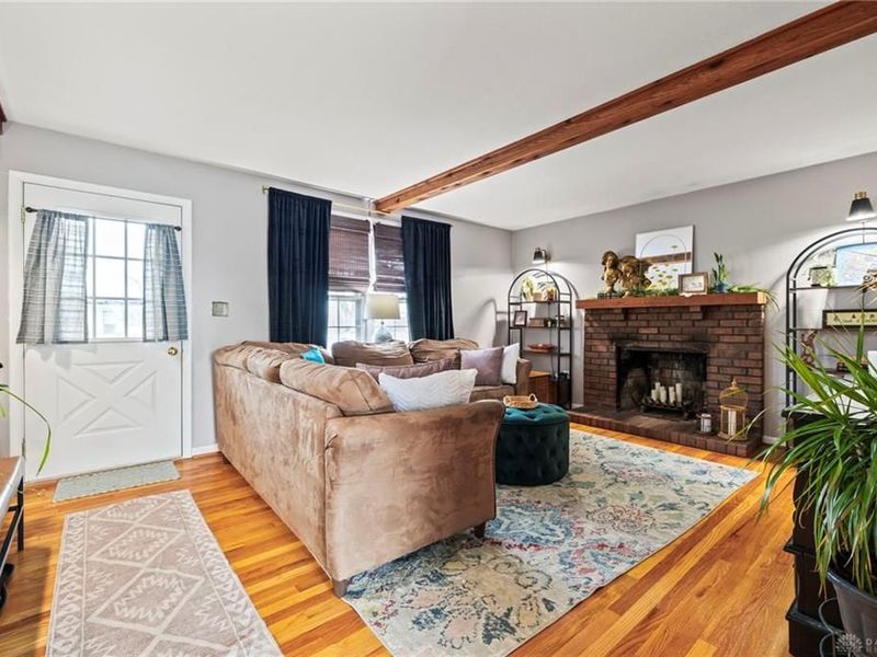 250 E Weaver Street, New Lebanon, OH 45345 Photo 4