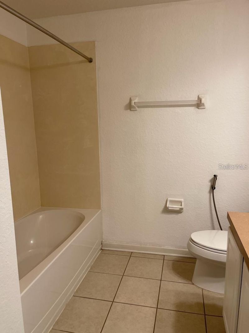 6443 Axeitos Terrace , Unit 107, Orlando, FL 32835 Photo