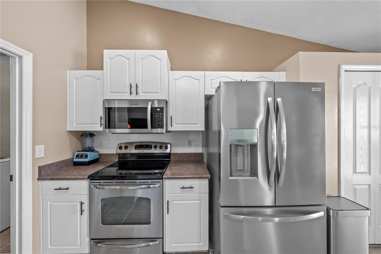 141 Long Pine Drive , Deltona, FL 32725 Photo