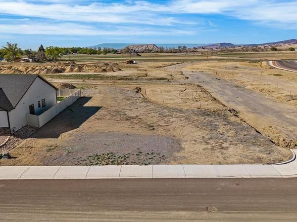 Block 5 Lot 13 TBD Pinewood St Woods Crossing Fili, Montrose, CO 81401