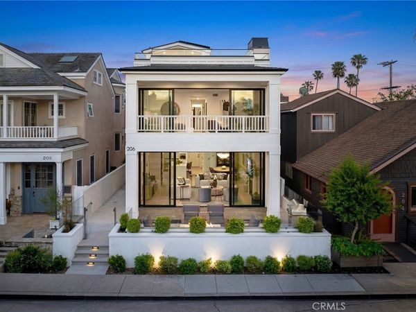 206 Apolena Avenue, Newport Beach, CA 92662
