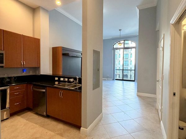 701 S Olive Avenue, Unit 317, West Palm Beach, FL 33401