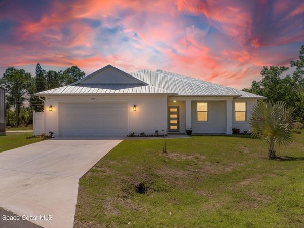 290 Dobbins Road NW , Palm Bay, FL 32907