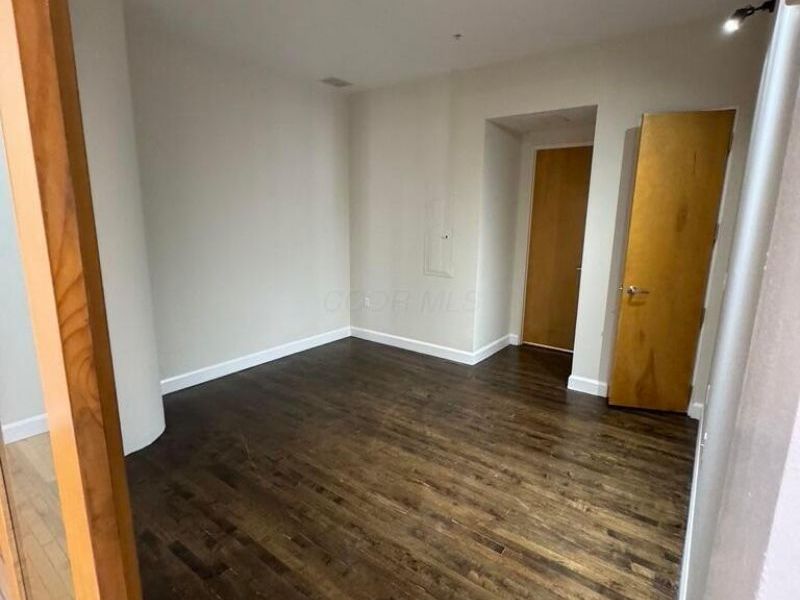 106 N High Street, Unit 401, Columbus, OH 43215 Photo 10