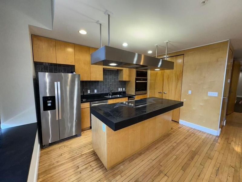 106 N High Street, Unit 401, Columbus, OH 43215 Photo 5
