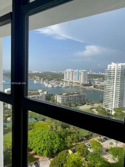 9 Island Ave, Unit 2410, Miami Beach, FL 33139 Photo