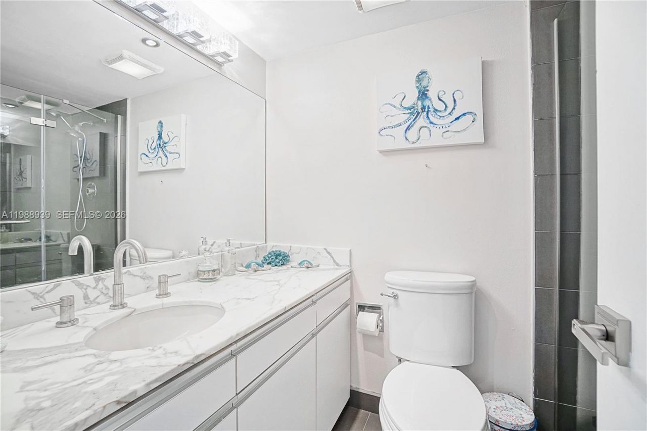 9 Island Ave, Unit 2410, Miami Beach, FL 33139 Photo