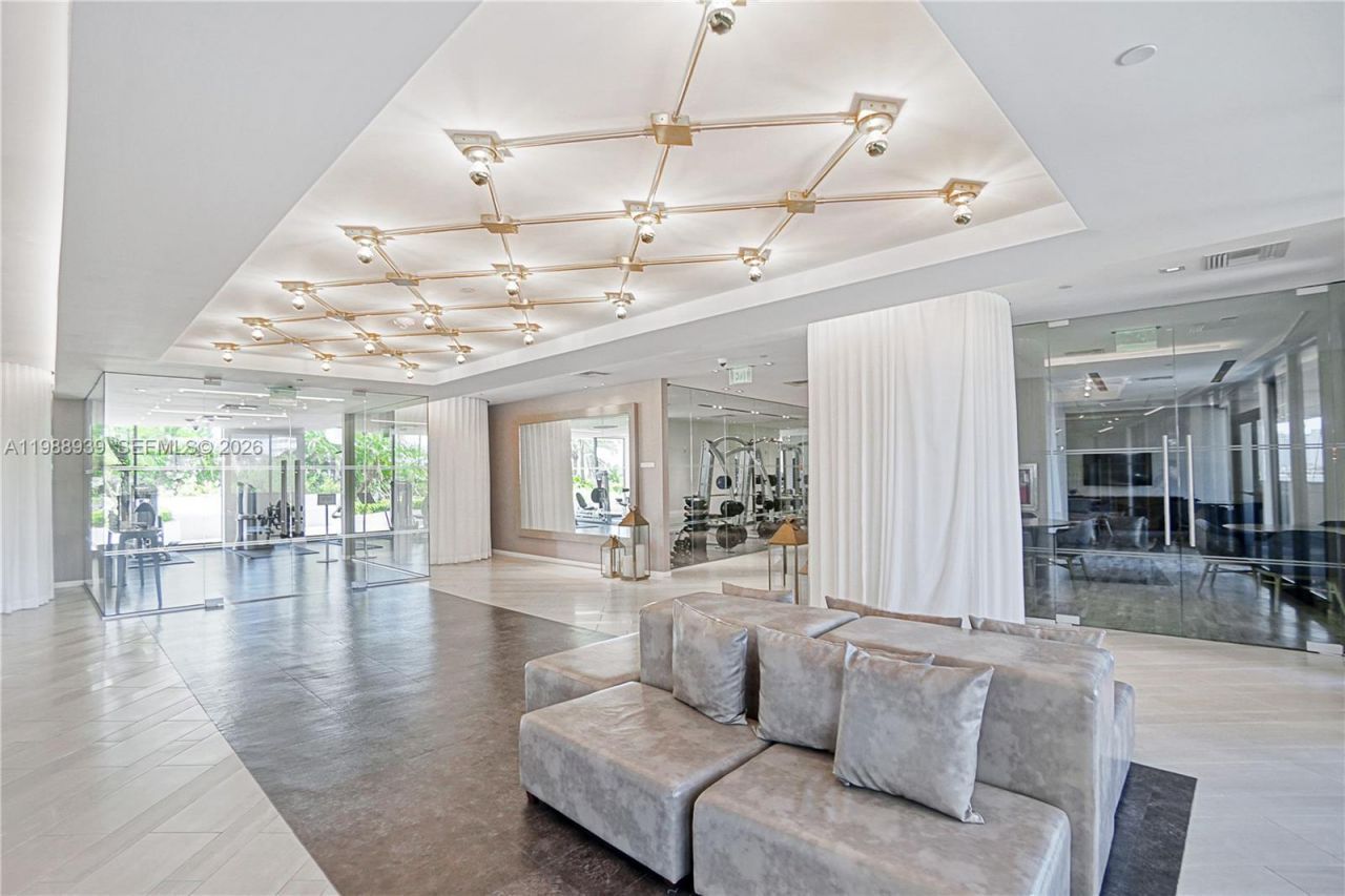 9 Island Ave, Unit 2410, Miami Beach, FL 33139 Photo