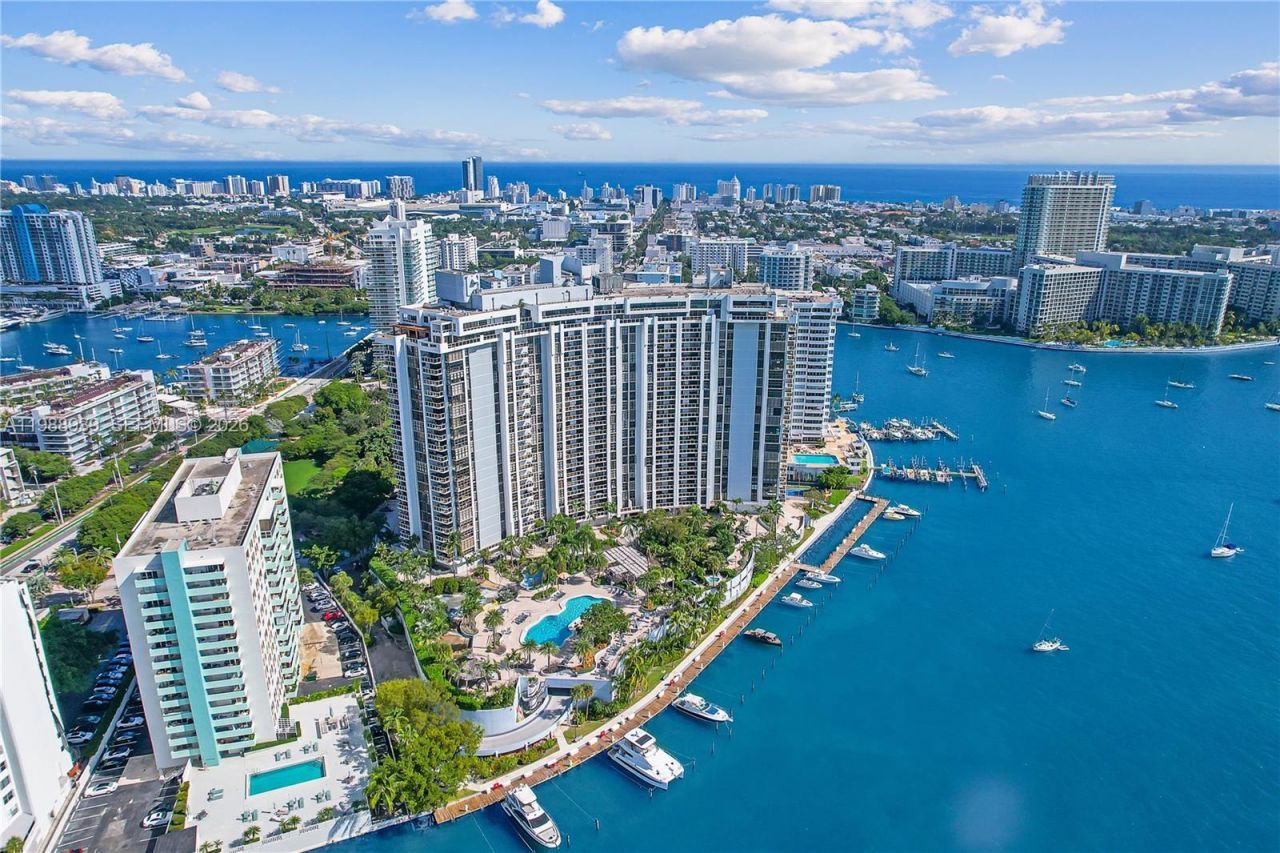 9 Island Ave, Unit 2410, Miami Beach, FL 33139 Photo