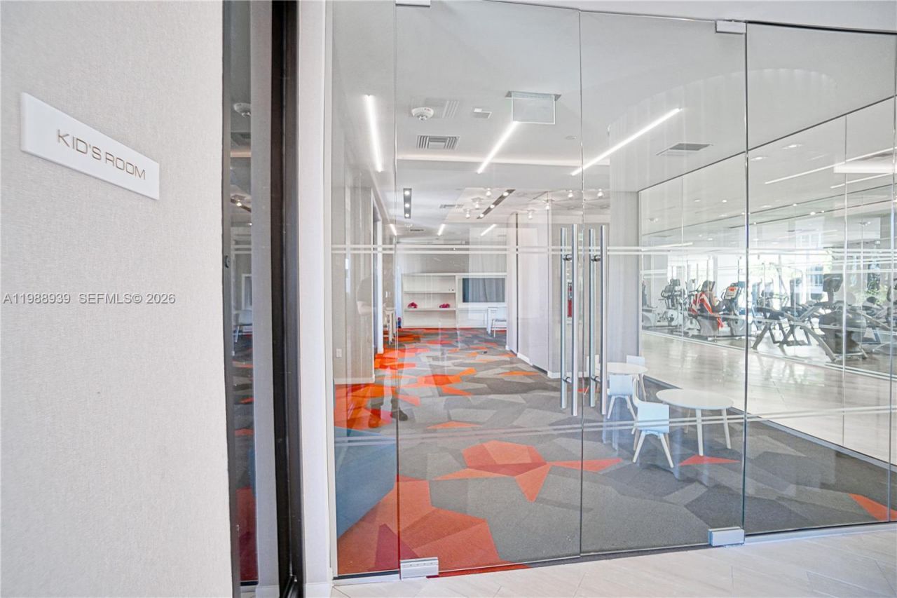 9 Island Ave, Unit 2410, Miami Beach, FL 33139 Photo