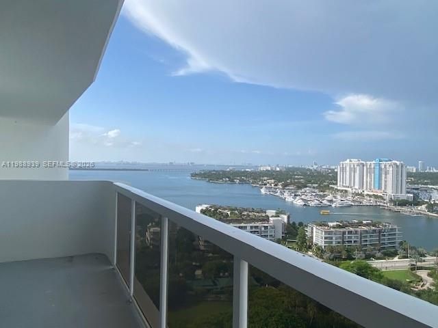 9 Island Ave, Unit 2410, Miami Beach, FL 33139 Photo