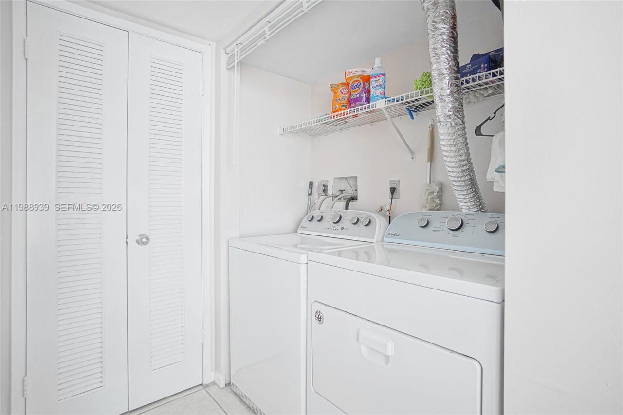 9 Island Ave, Unit 2410, Miami Beach, FL 33139 Photo