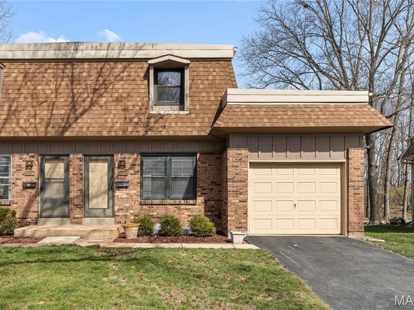 2430 Charente Drive, Maryland Heights, MO 63043
