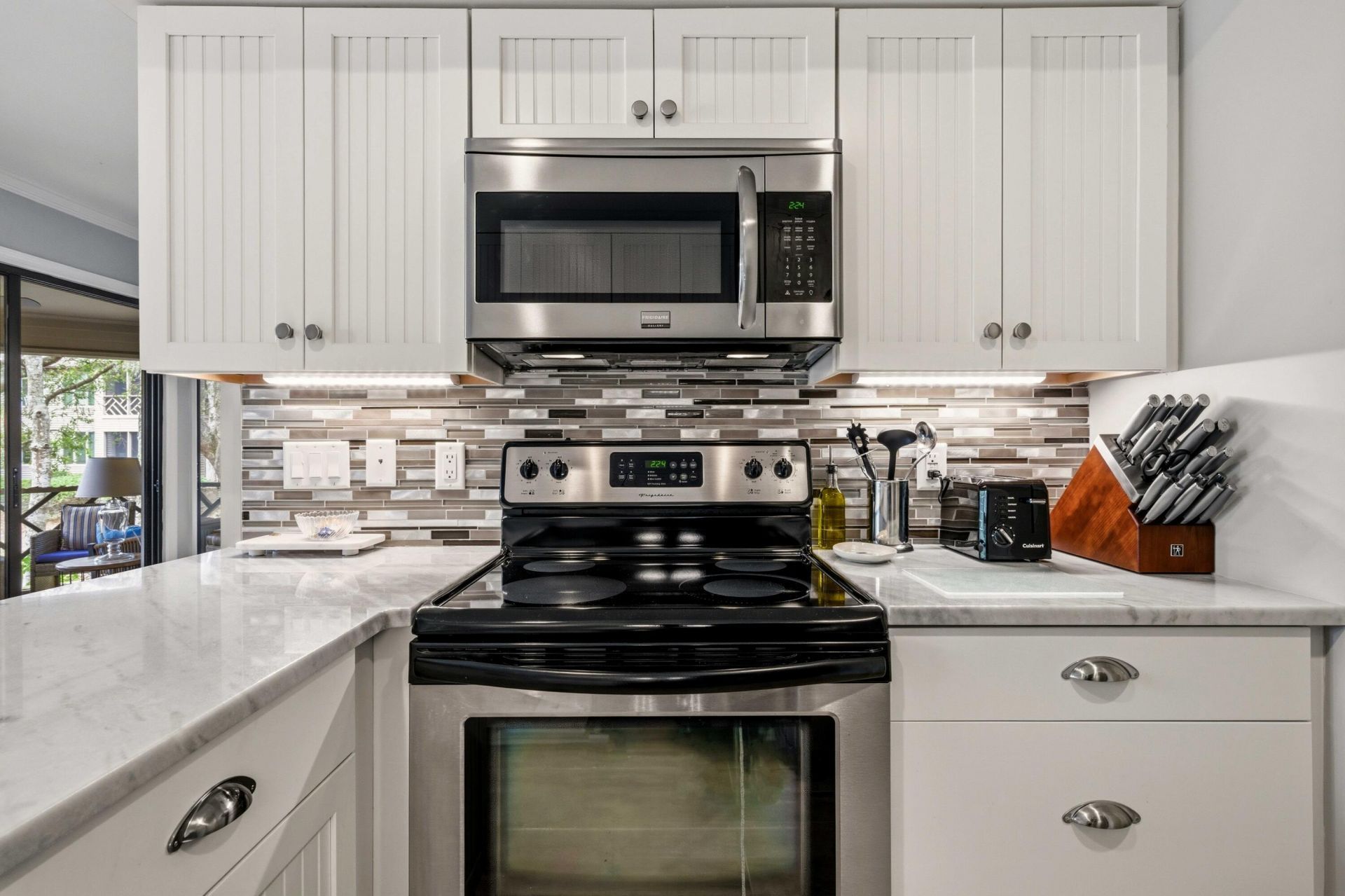 4833 Green Dolphin Way Photo 12