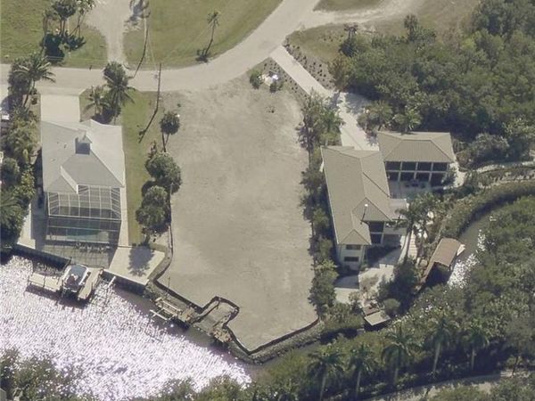 4754 Spring Creek DR, BONITA SPRINGS, FL 34134