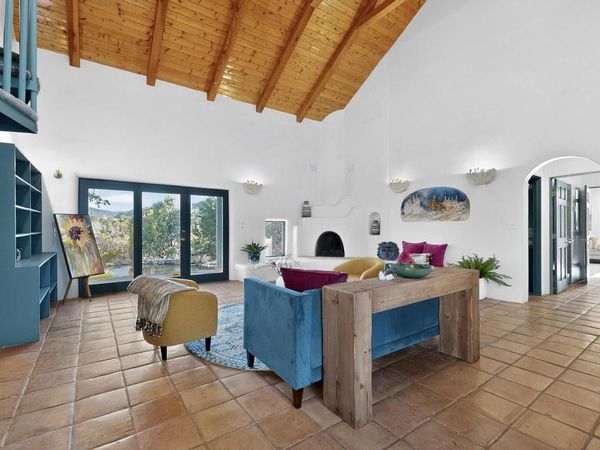 200 Ojo De La Vaca , Santa Fe, NM 87508