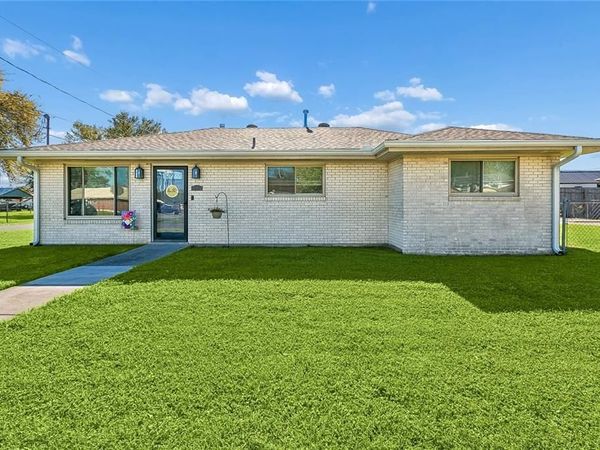 5908 3RD Street , Violet, LA 70092