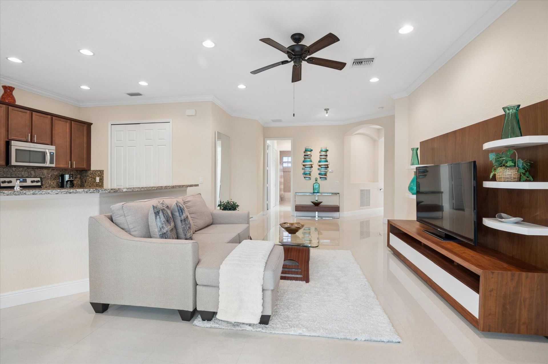 12767 NW 83rd Court, Unit 24-e, Parkland, FL 33076 Photo