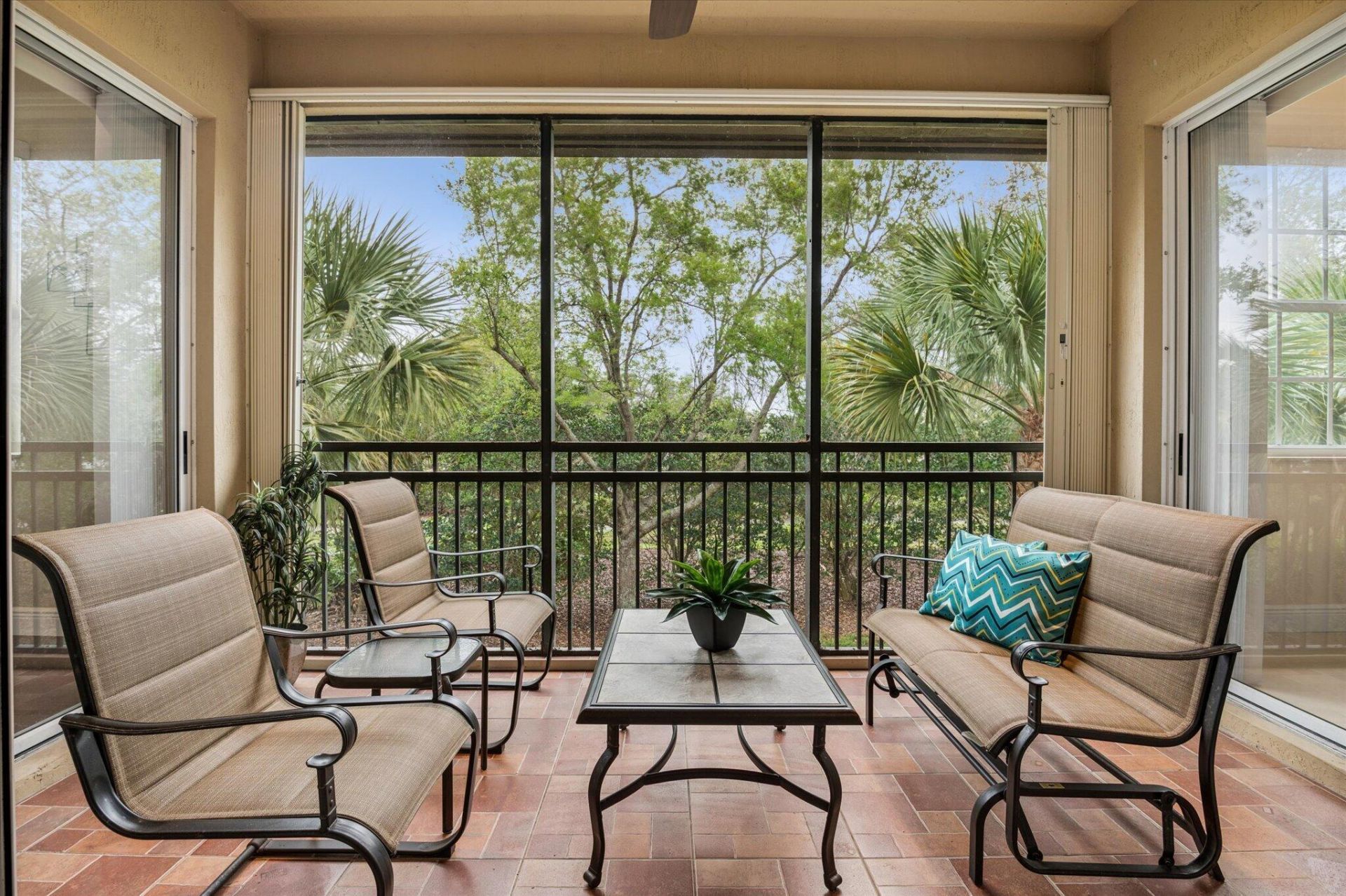 12767 NW 83rd Court, Unit 24-e, Parkland, FL 33076 Photo