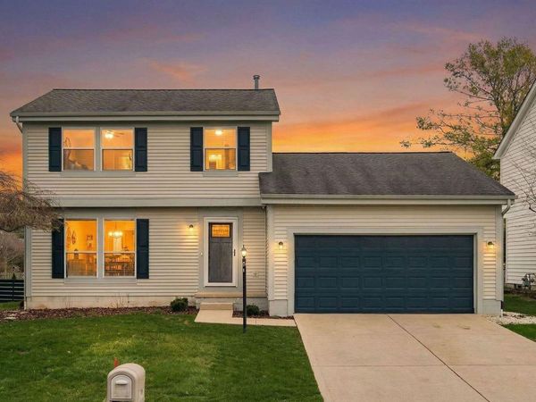 1576 Fallhaven Drive, Columbus, OH 43235