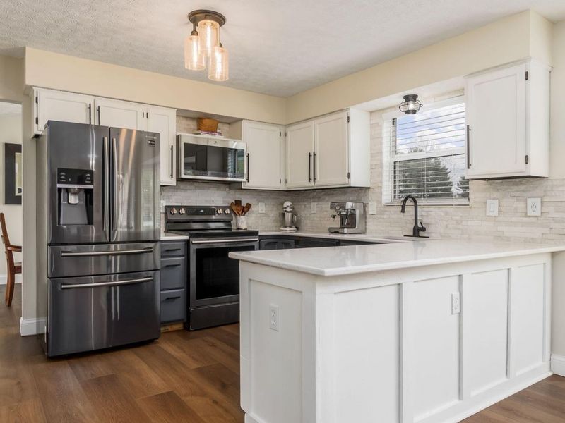 1576 Fallhaven Drive, Columbus, OH 43235 Photo 11