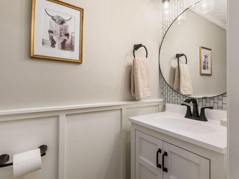 1576 Fallhaven Drive, Columbus, OH 43235 Photo 16