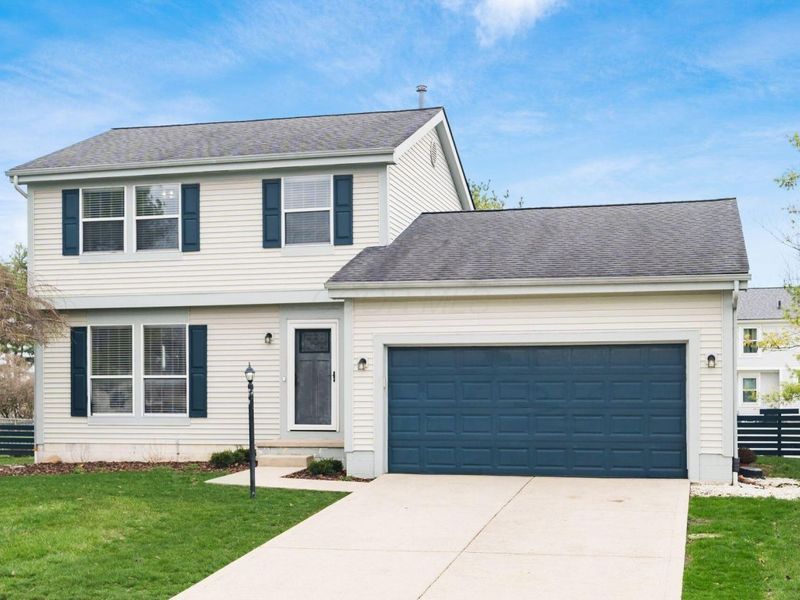 1576 Fallhaven Drive, Columbus, OH 43235 Photo 3