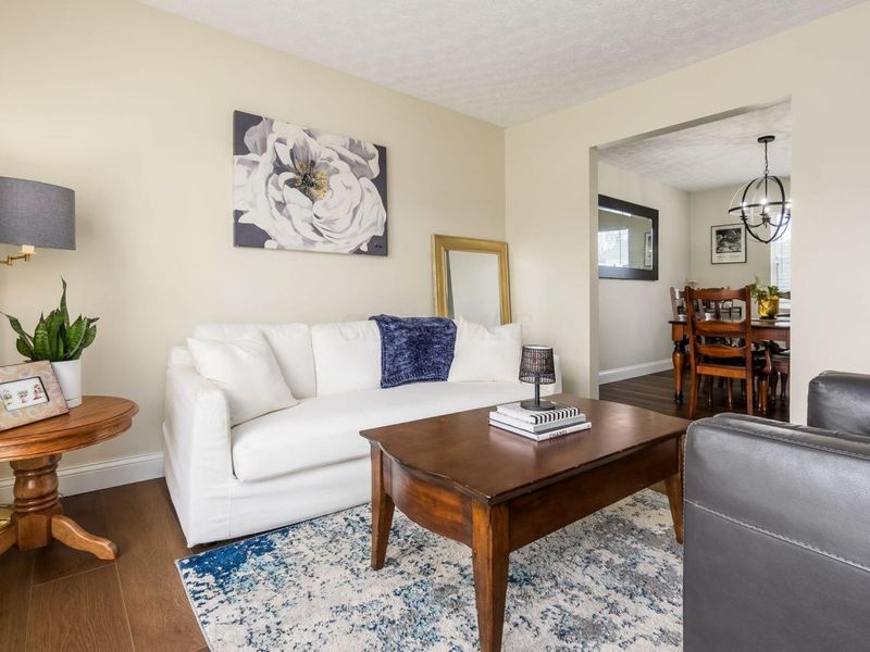 1576 Fallhaven Drive, Columbus, OH 43235 Photo 5