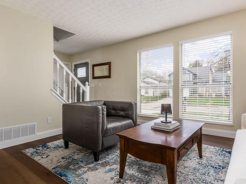 1576 Fallhaven Drive, Columbus, OH 43235 Photo 6