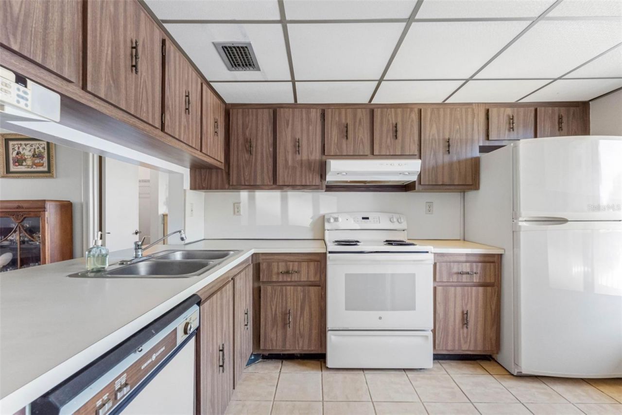 6269 Palma Del Mar Boulevard S, Unit 216, Saint Petersburg, FL 33715 Photo