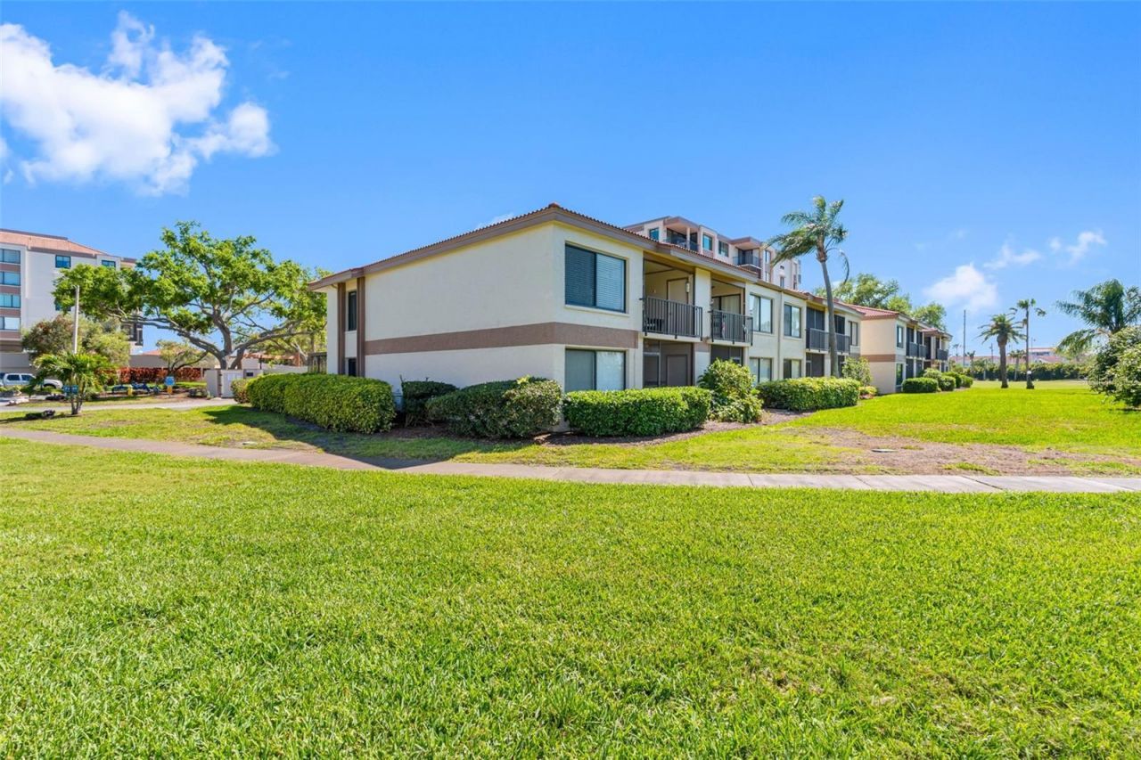 6269 Palma Del Mar Boulevard S, Unit 216, Saint Petersburg, FL 33715 Photo