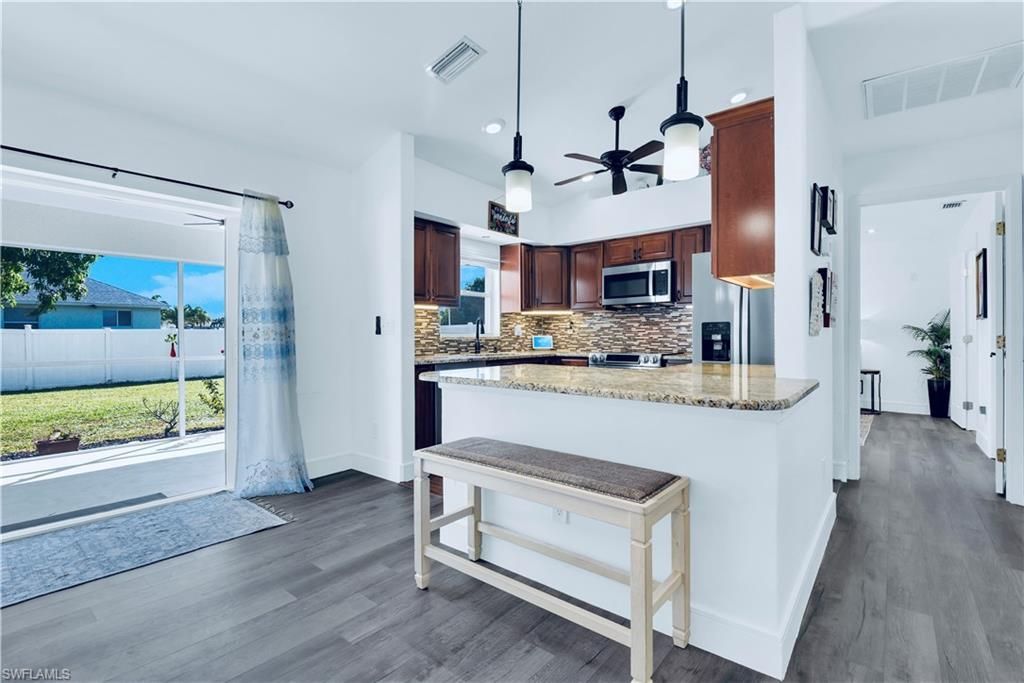 2533 SW 26th Ave , Cape Coral, FL 33914 Photo