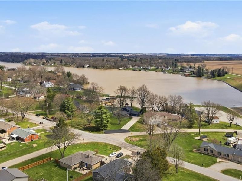 3652 N Lakeshore Drive, New Jasper Township, OH 45335 Photo 2