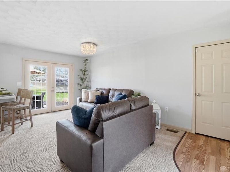 3652 N Lakeshore Drive, New Jasper Township, OH 45335 Photo 9