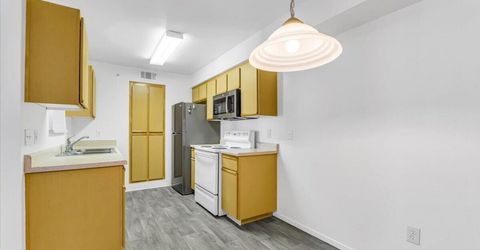 6850 Sharlands Avenue, Unit # 2132, Reno, NV 89523 Photo