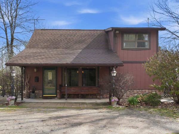 7732 E 200 S, Avilla, IN 46710