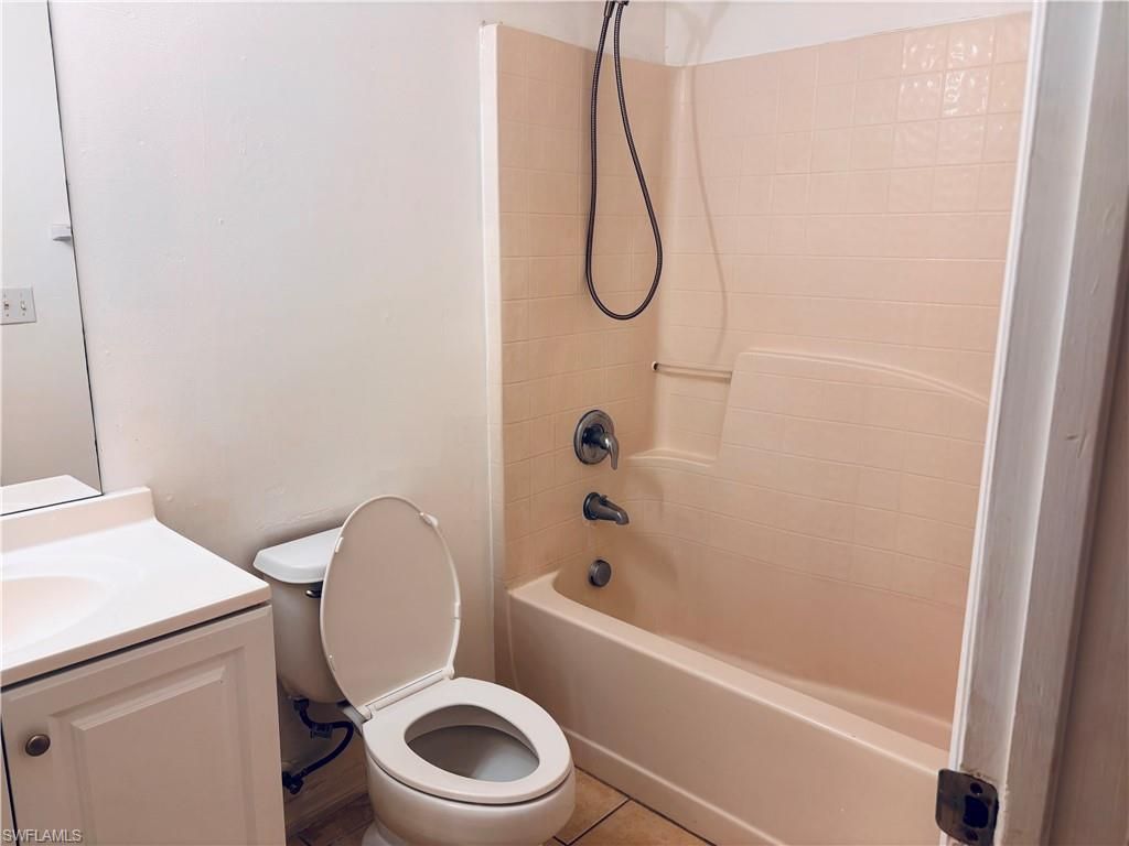 742 Ivan Ave S, Lehigh Acres, FL 33973 Photo