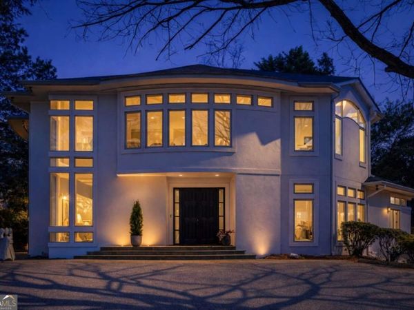 35 Robin Hood Road NE, Atlanta, GA 30309