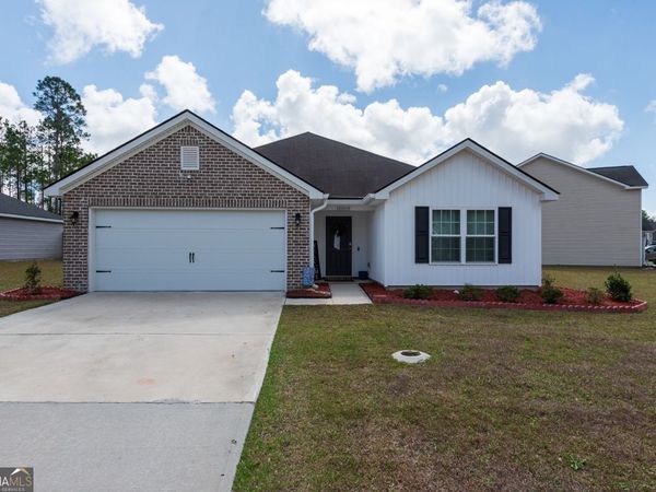 10009 Woodland Cove, Brunswick, GA 31525
