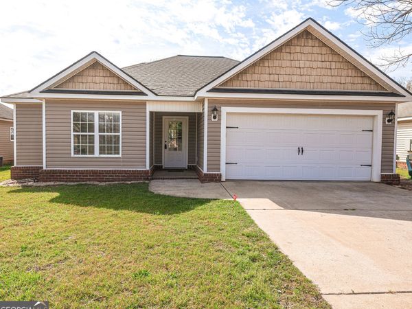 222 Summerstone Bend, Byron, GA 31008