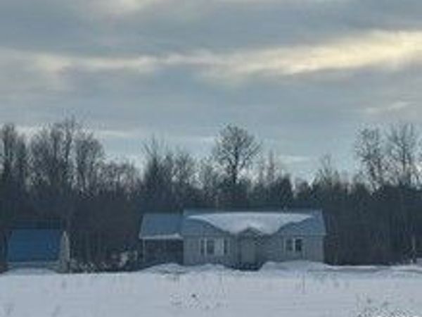 1899 County Highway 119 , Stratford, NY 13470