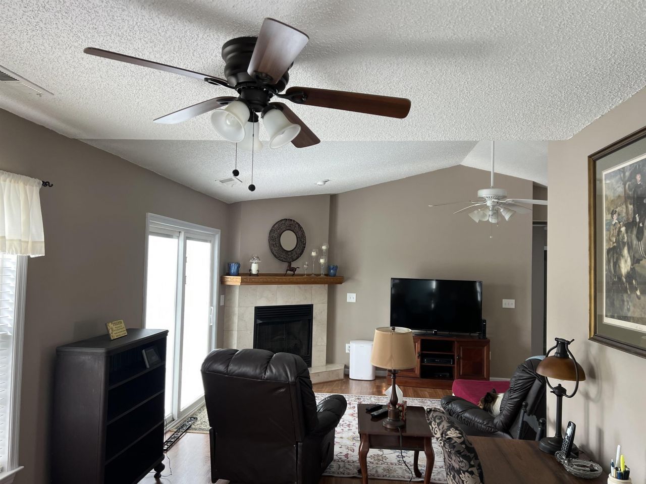 456 Copenhagen Dr. Photo 6