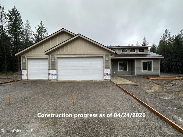 7304 E Autry Ln, Athol, ID 83801