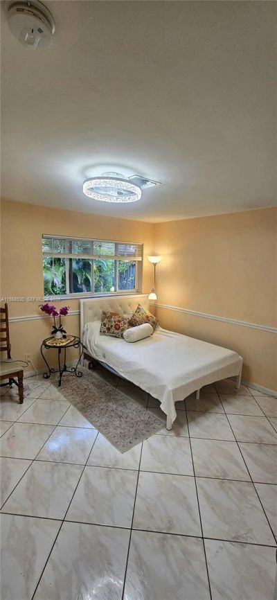 1211 NE 27th Ave , Pompano Beach, FL 33062 Photo