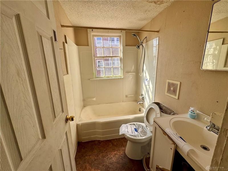 2118 Catalpa Drive, Dayton, OH 45406 Photo 11