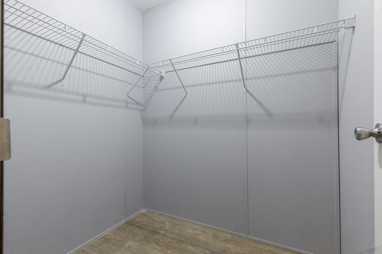 406 Butter Road Photo 39