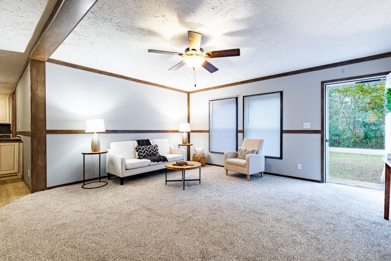 406 Butter Road Photo 9